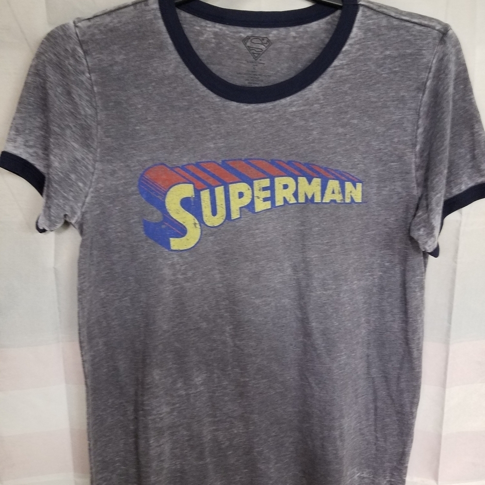 Superman Burnout & Blue Trim Short Sleeve XL